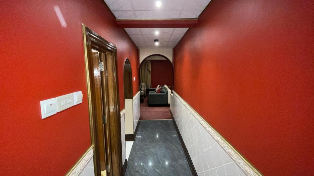 Al Mansour Grand Hotel Hafar Al-Batin Экстерьер фото